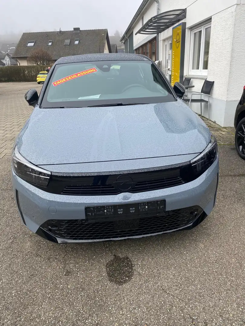 Opel Corsa F 1.2 Turbo  GS Grau - 2