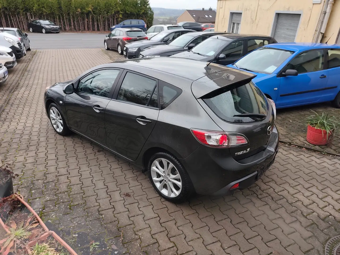 Mazda 3 Exclusive-Line/Automatik/1.Hand/Klimaaut/PDC/Sitzh Gris - 2