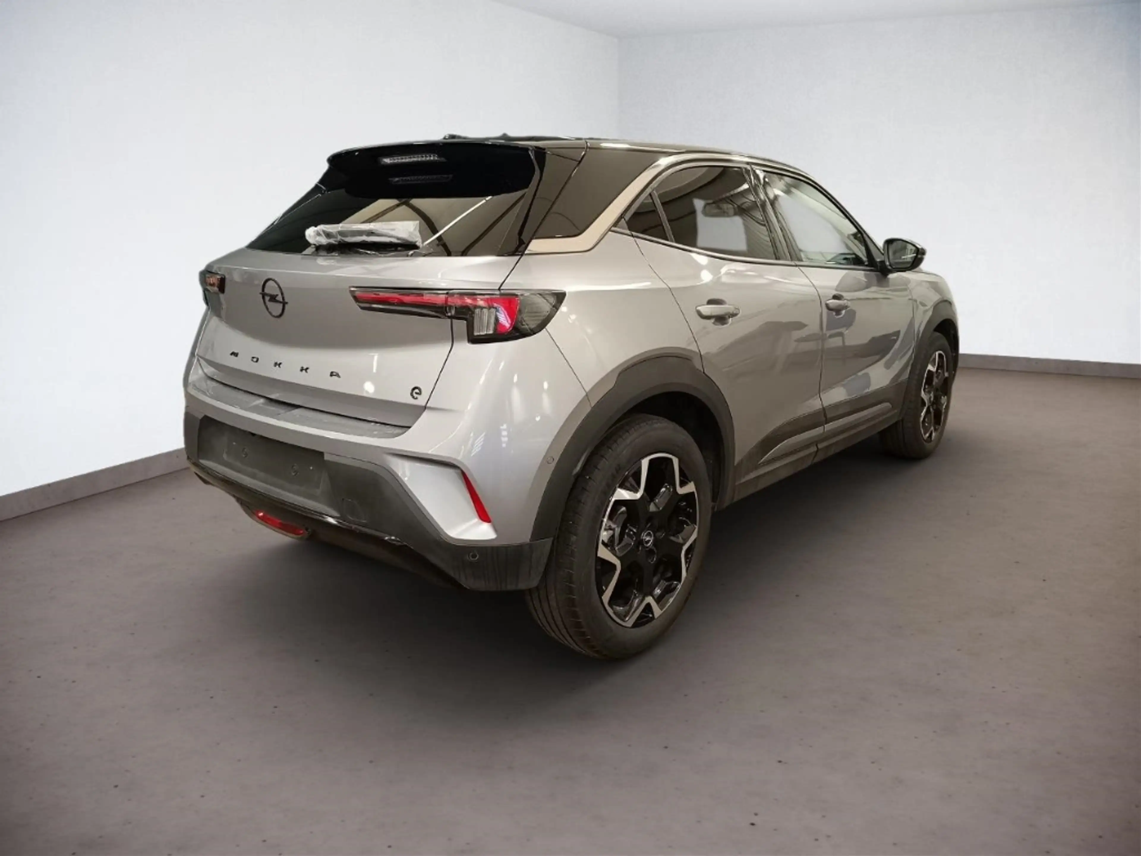 Opel Mokka-E Ultimate 11kw Shz Navi Kamera PDC v+h — photo 3