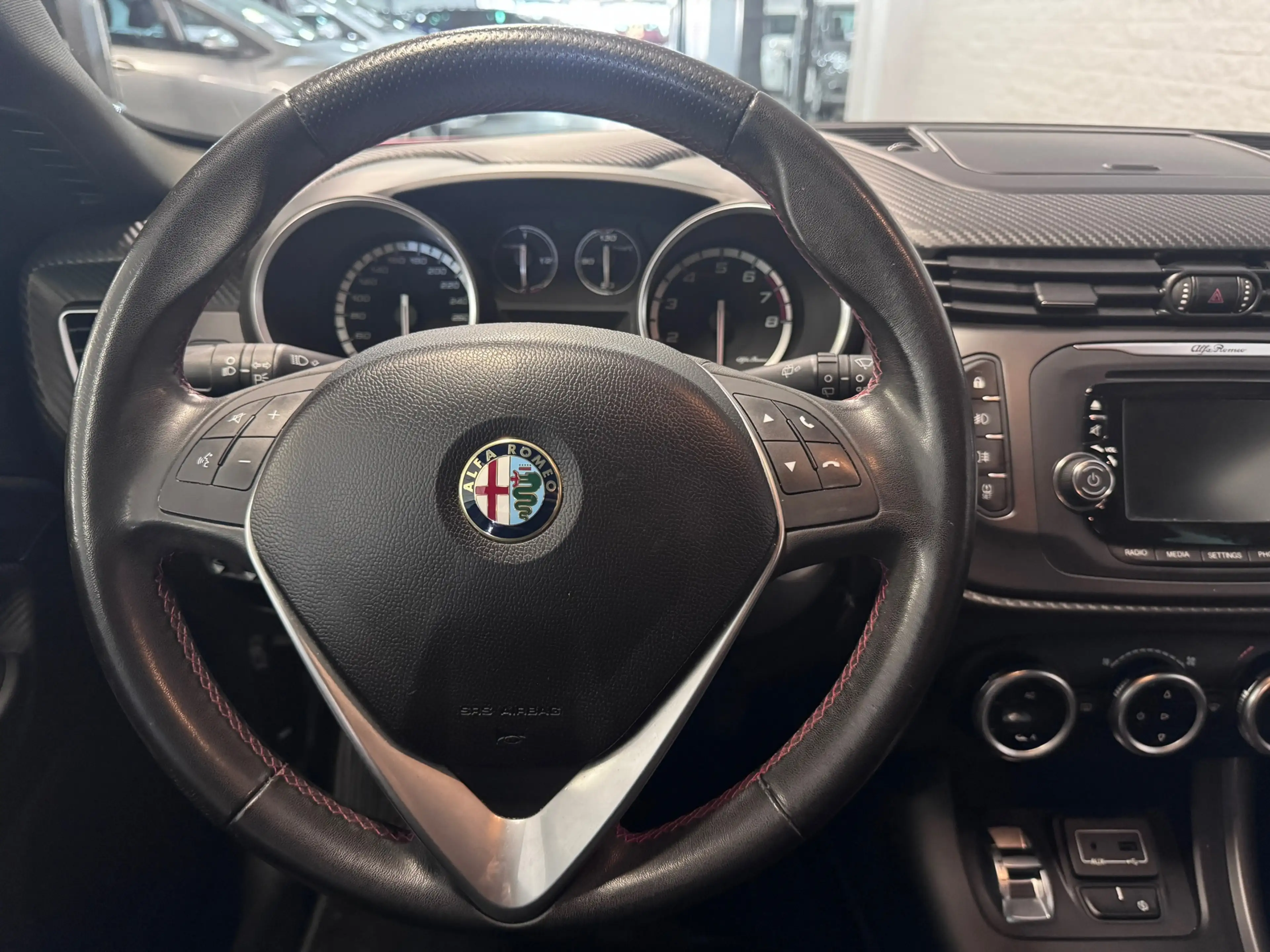 Alfa Romeo Giulietta 1.4 T Sprint | NW APK | Navi | Cruise — photo 12