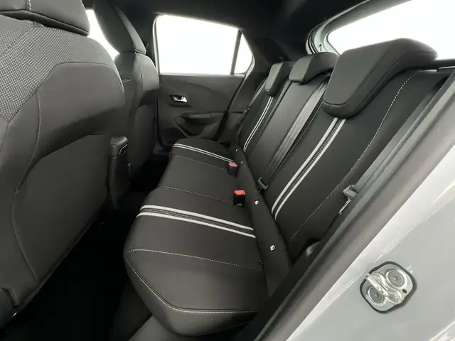 Opel Corsa view 8