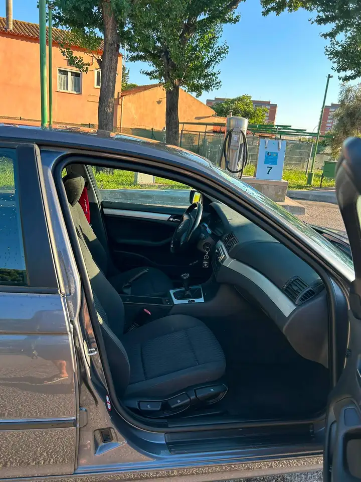 BMW 320d, foto 10