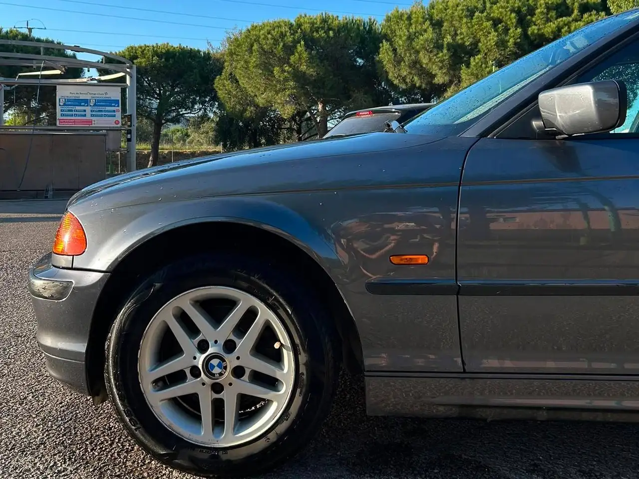 BMW 320d, foto 6