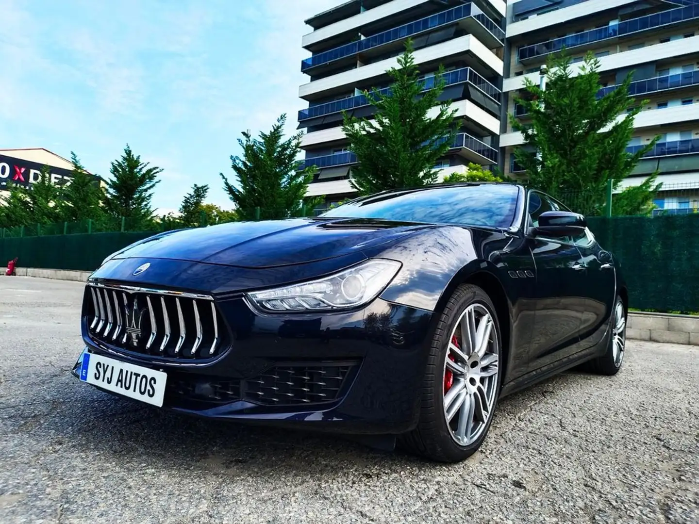 Maserati Ghibli Granlusso V6 275 HP D RWD Noir - 1