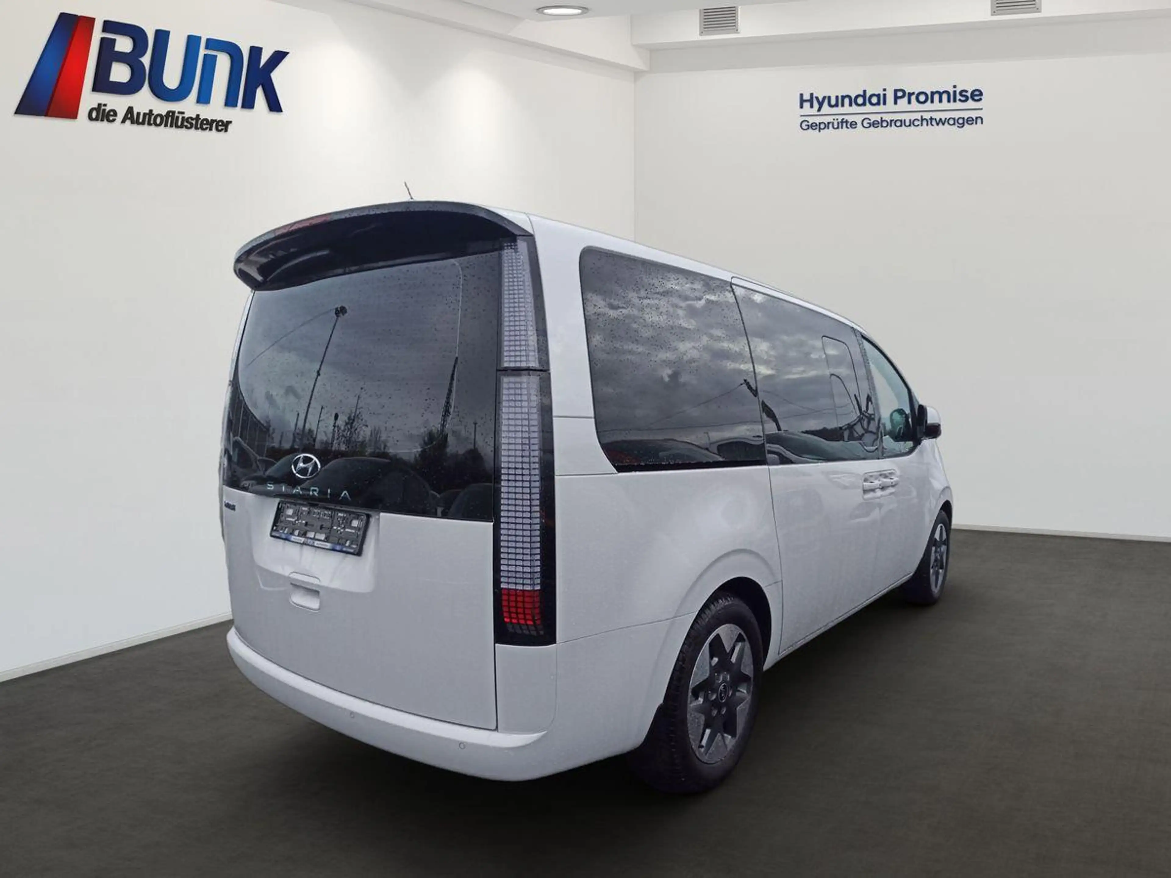 Hyundai STARIA Prime 2.2L /Shuttle-Paket / 9-Sitzer /LED — photo 12