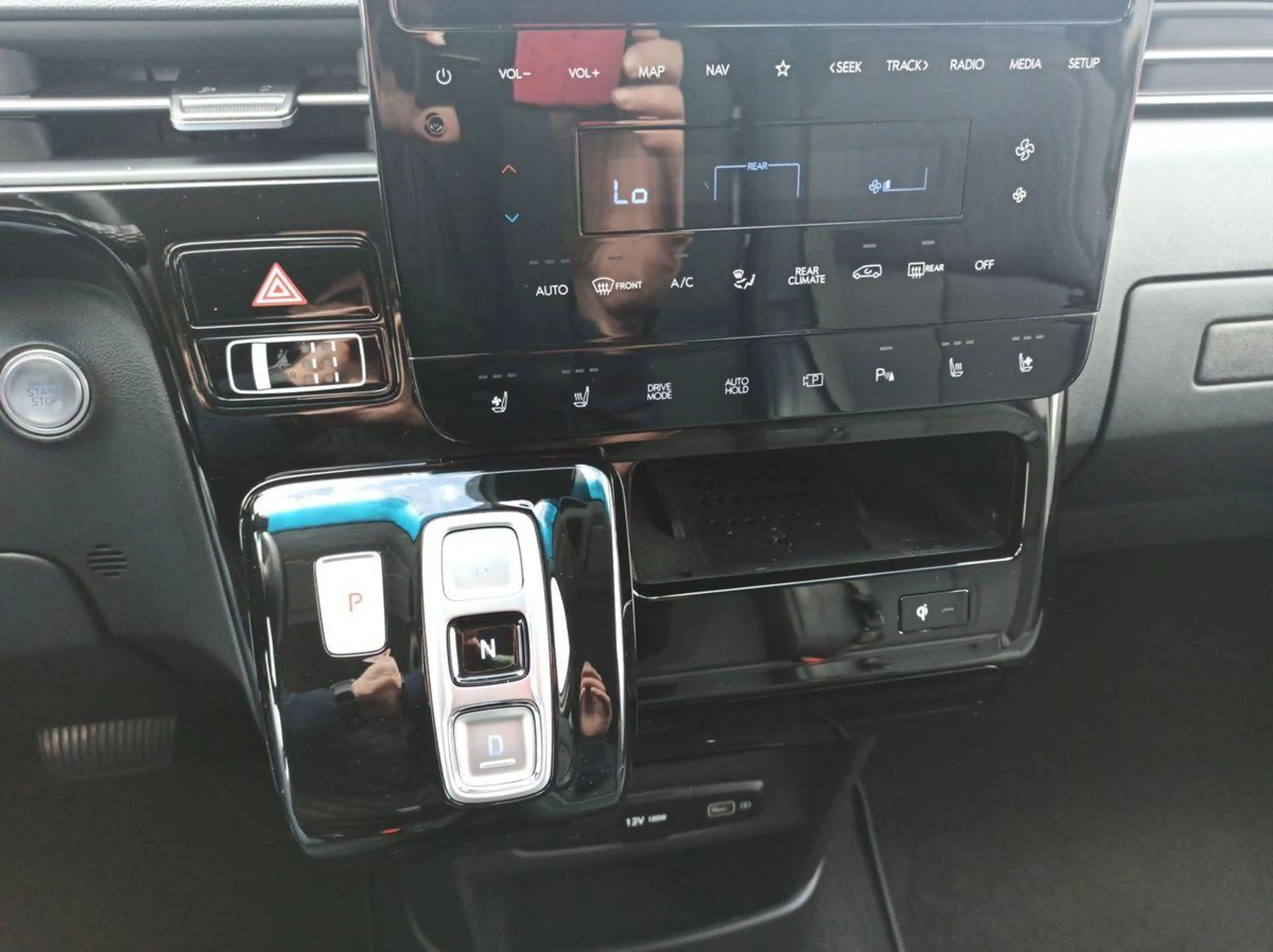 Hyundai STARIA Prime 2.2L /Shuttle-Paket / 9-Sitzer /LED — photo 9