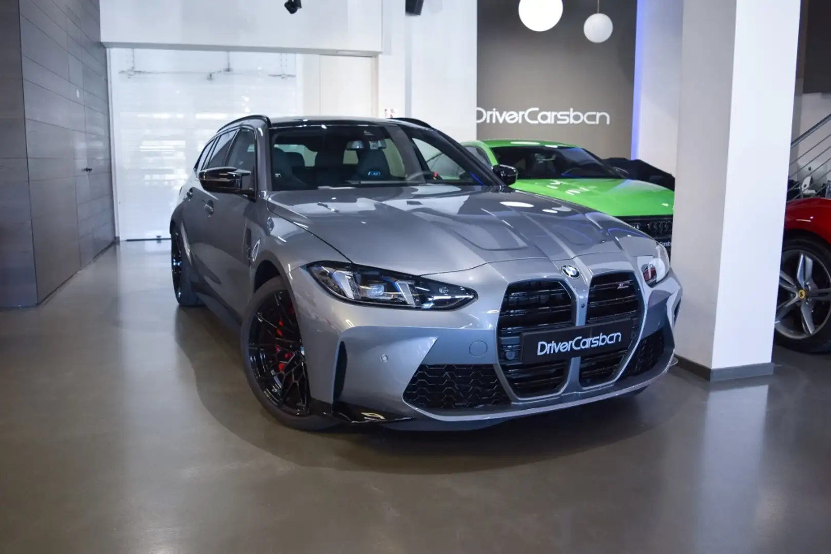 BMW M3 Competition Touring MxDrive Gris - 1