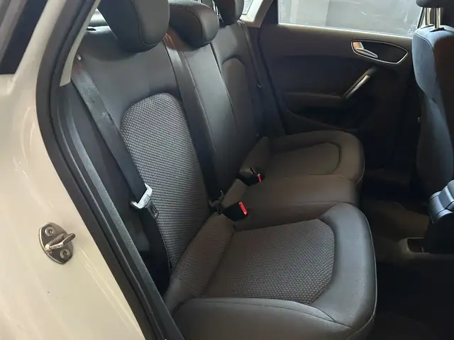 Audi A1 view 10