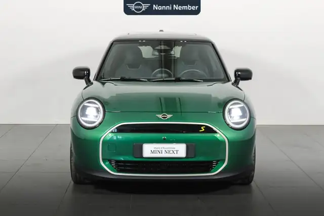 Mini Hatch view 2