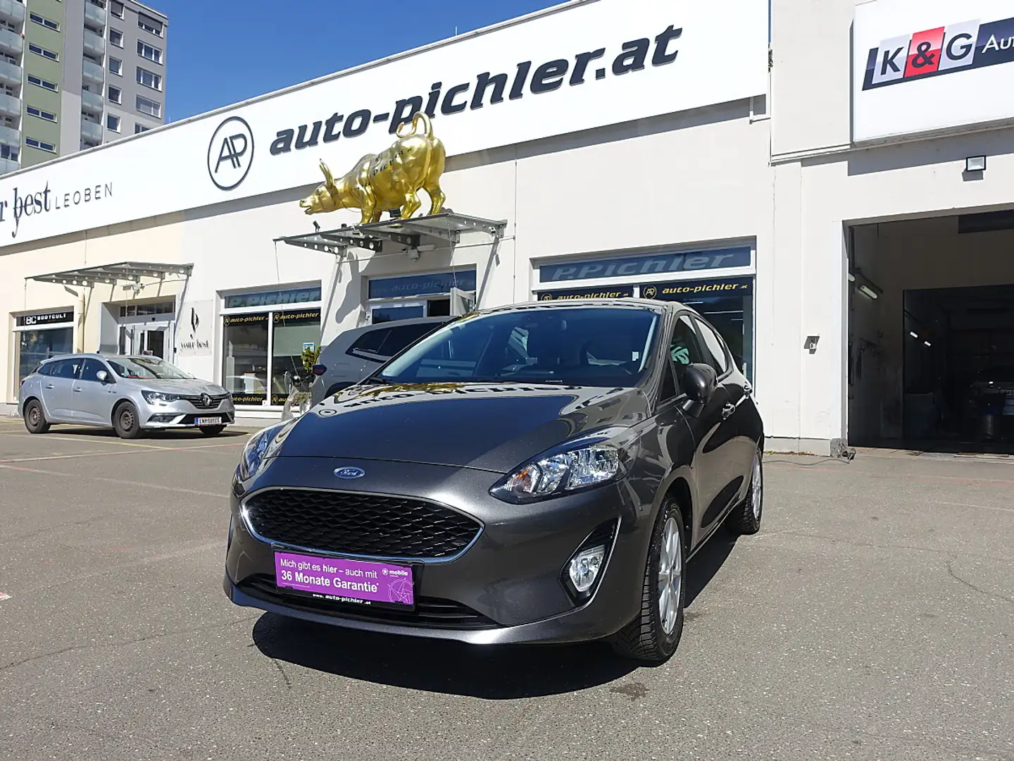 Ford Fiesta Cool & Connect 1,1 Start/Stop Grau - 1
