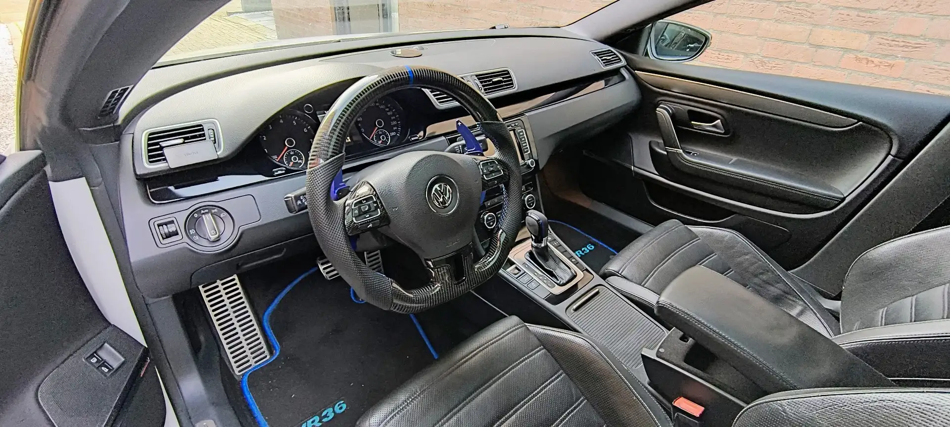 Volkswagen CC 3.6 V6 4Motion DSG - 2