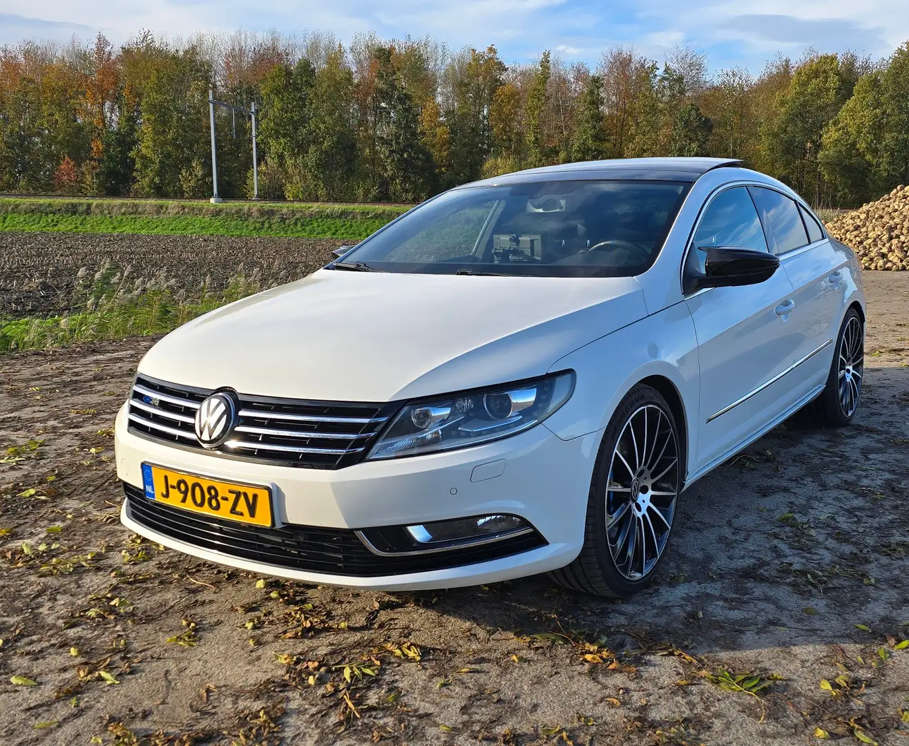 Volkswagen CC 3.6 V6 4Motion DSG - 1