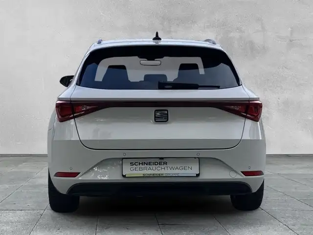 Seat Leon view 4