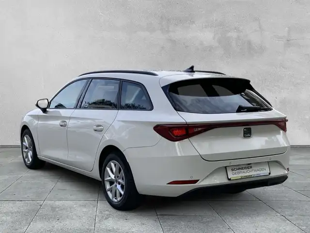 Seat Leon view 3