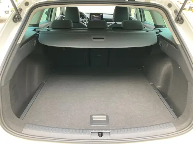 Seat Leon view 12