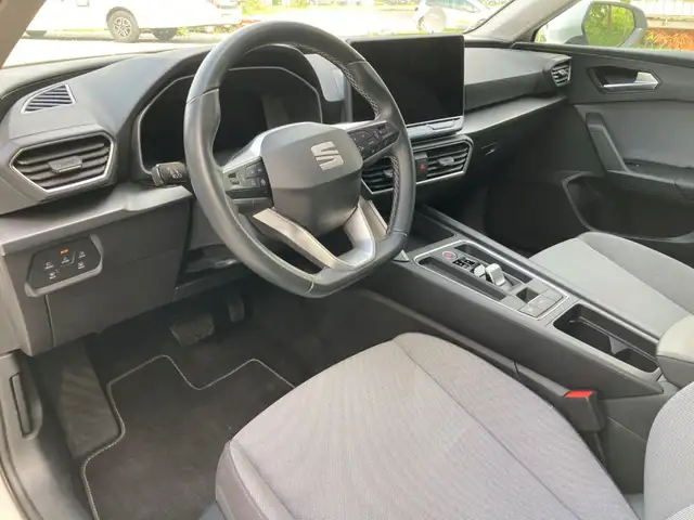Seat Leon view 10