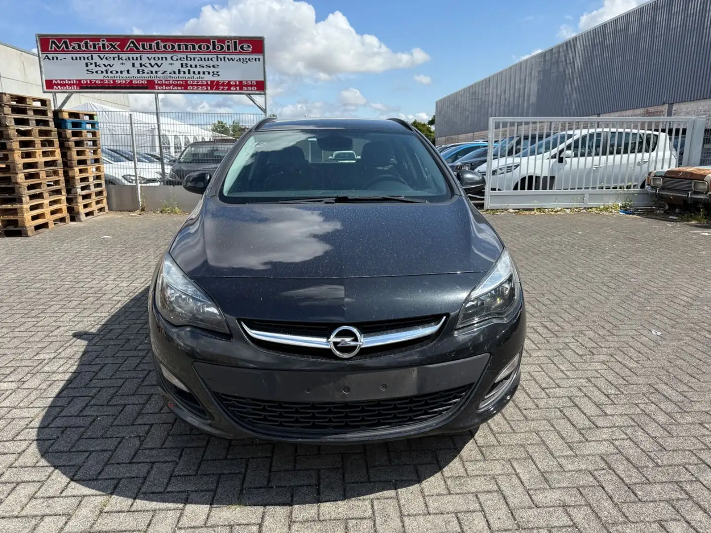 Opel Astra J Sports Tourer Selection,Klima,Navi,Euro6 Czarny - 2