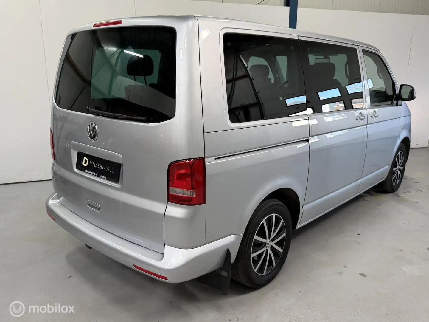 Volkswagen T5 Transporter Multivan 2.0 TSI L1H1 Comfortline 7-PERS / LED Gris - 2