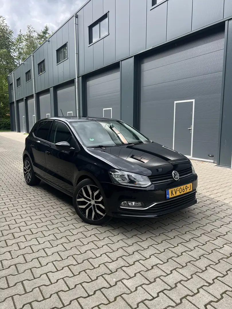 Volkswagen Polo 1.4 TDI Comfortline Zwart - 1