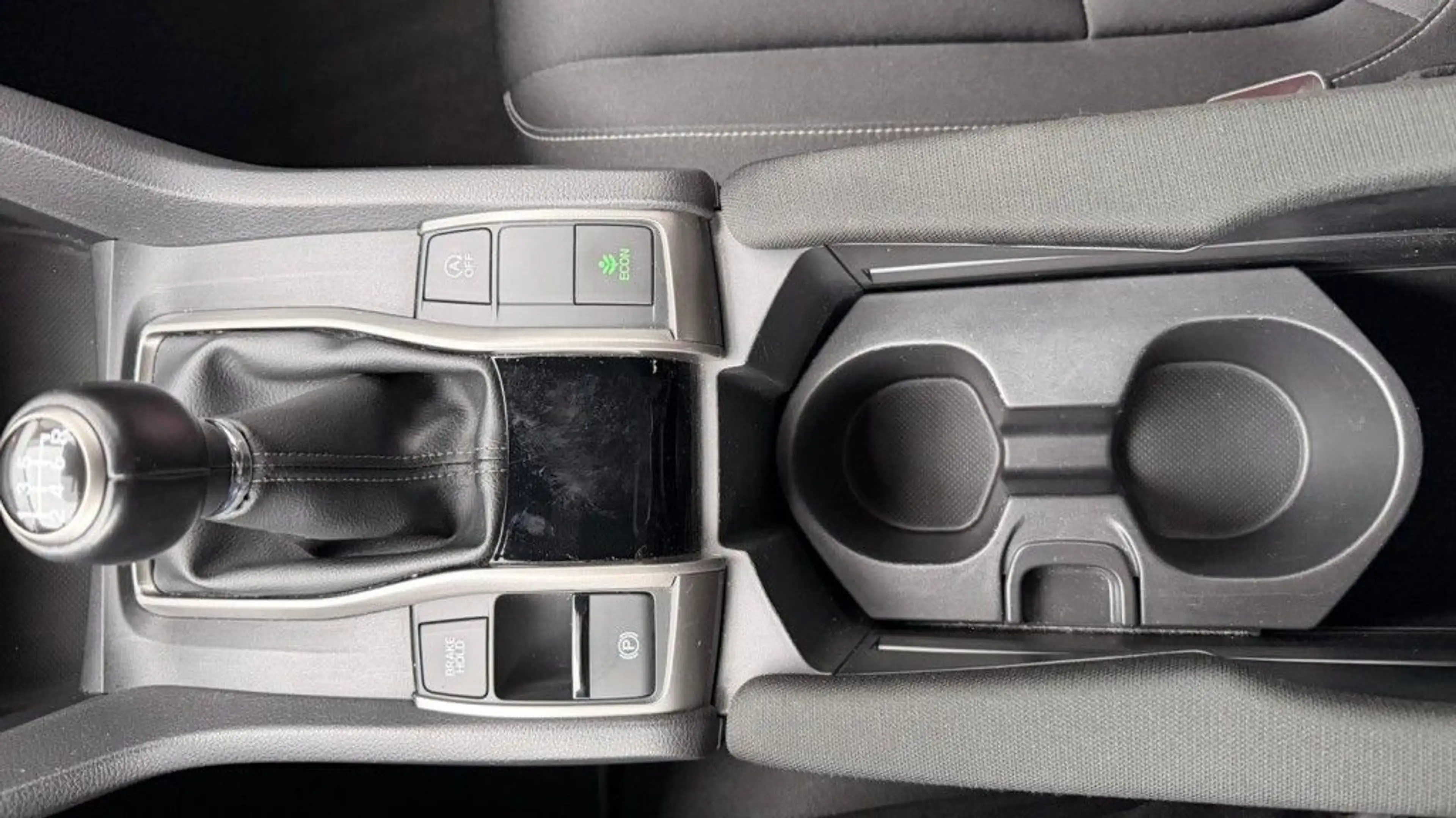 Honda Civic 1.0 i-VTEC Turbo Elegance — photo 14