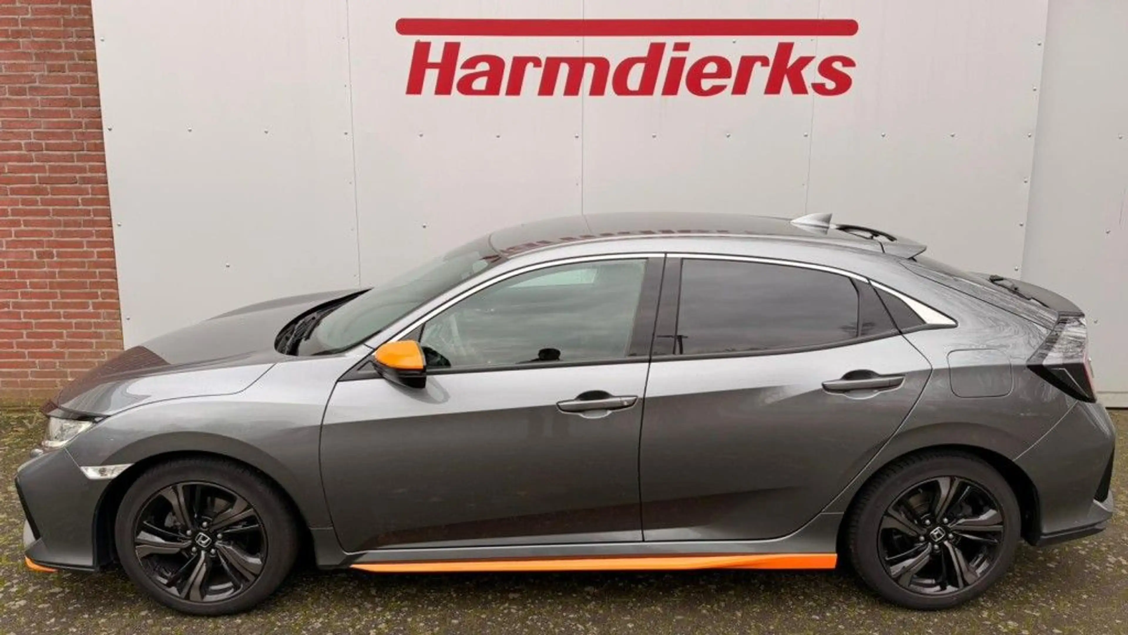 Honda Civic 1.0 i-VTEC Turbo Elegance — photo 2