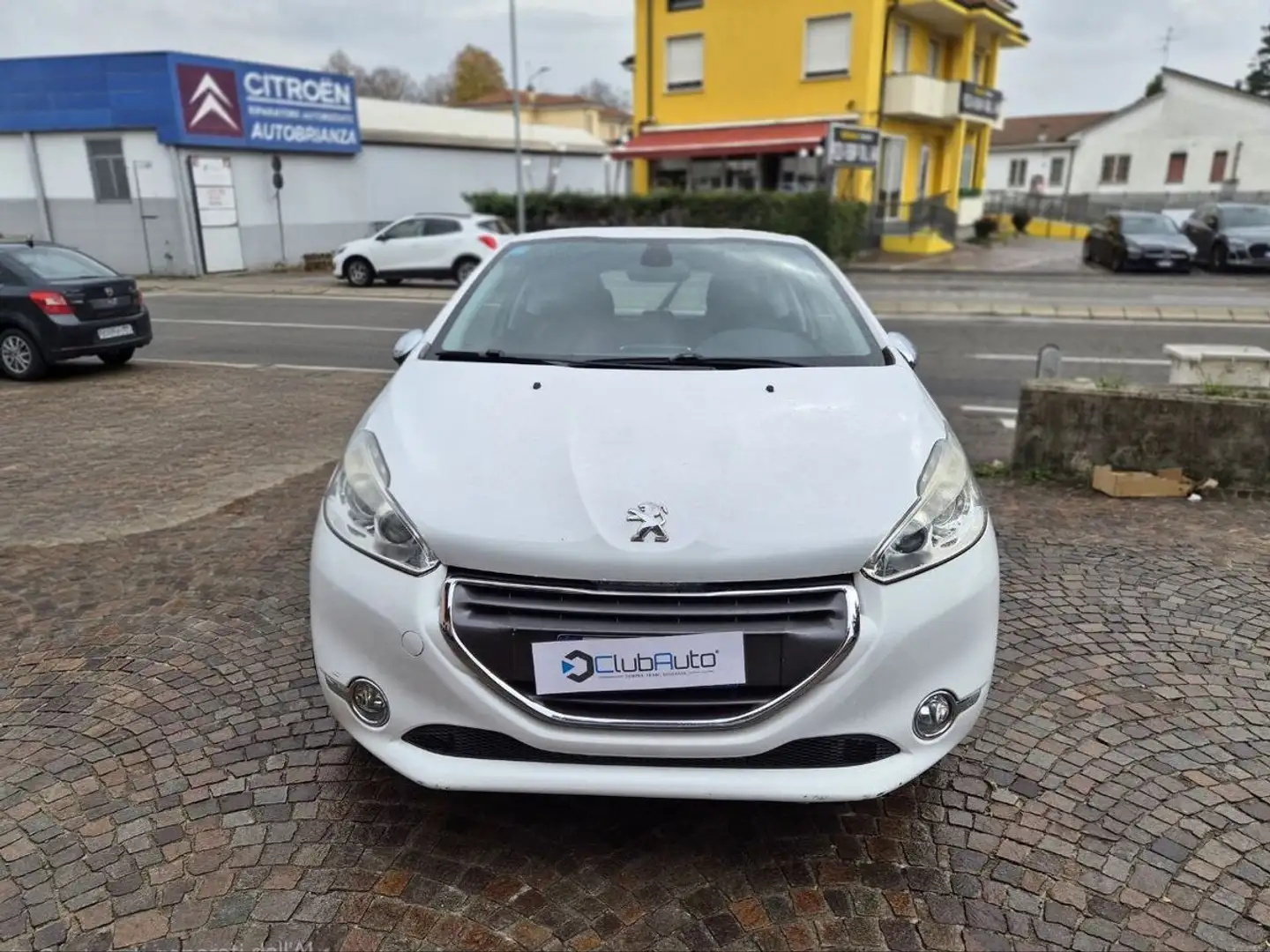 Peugeot 208 1.2 PT (vti) 12v Active 3p Blanco - 2