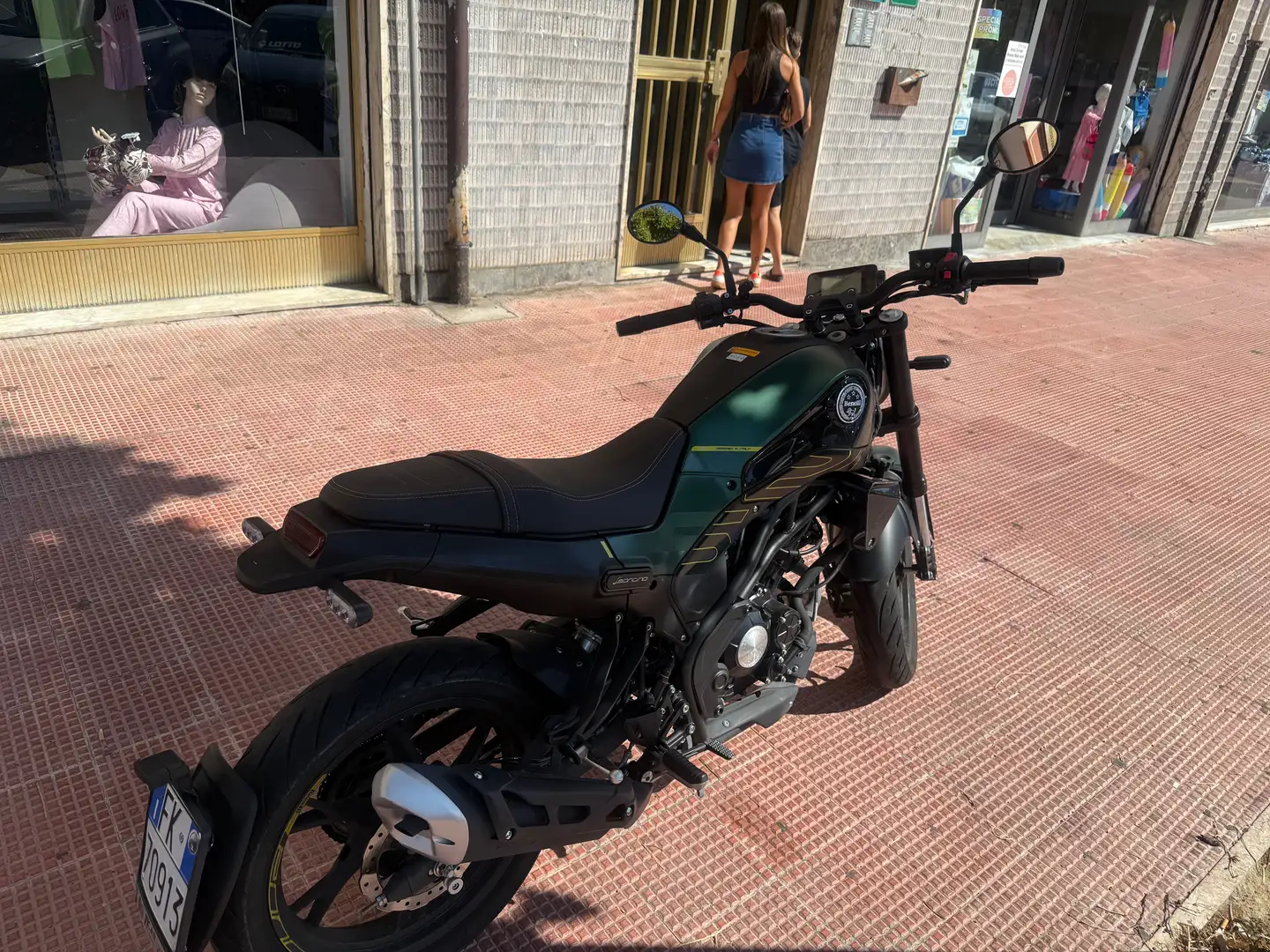 Benelli Leoncino 125 Zelená - 1