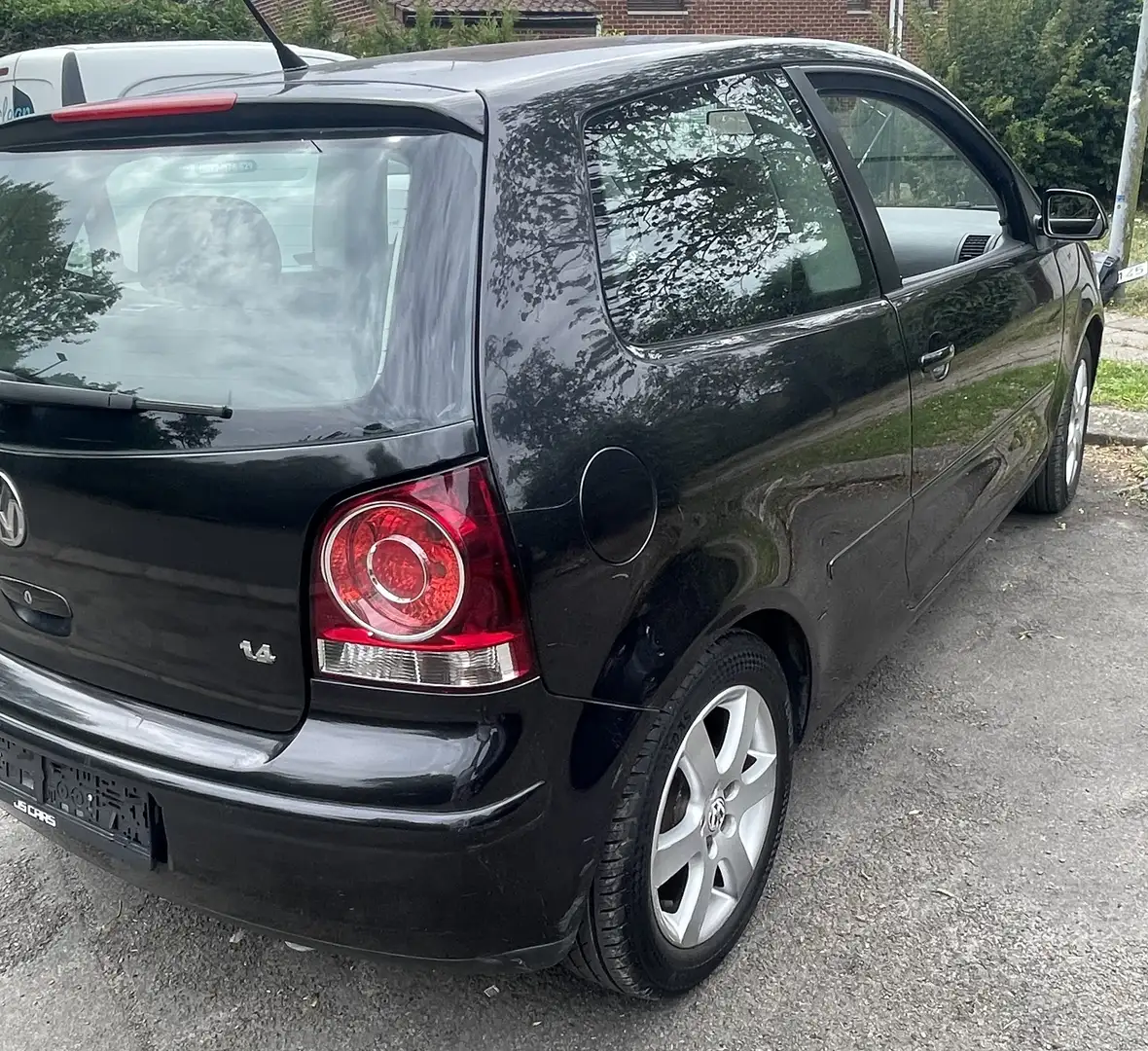 Volkswagen Polo 1.4i 16v Sport Edition - 2