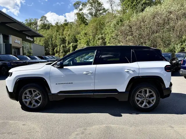 Jeep Compass view 8