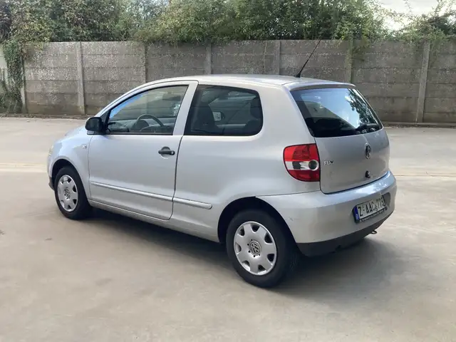 Volkswagen Fox 1.2 benzine 2010 met 102000km*airco*zeer goed*