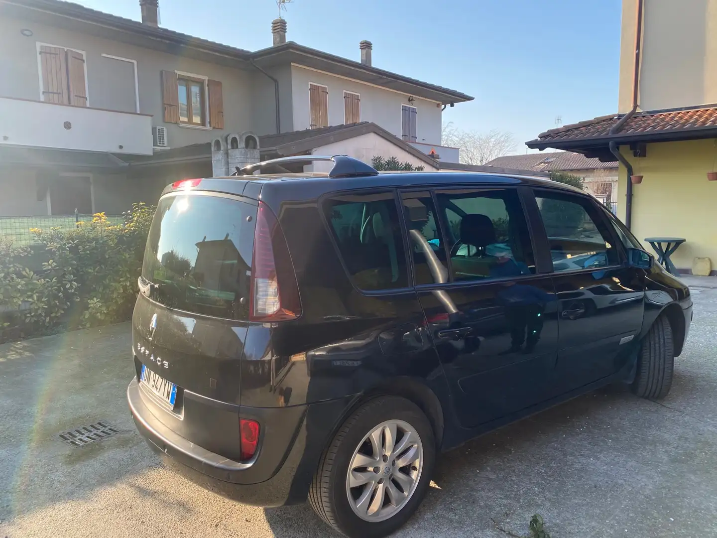 Renault Grand Espace 2.0 dci 16v Luxe Fekete - 2