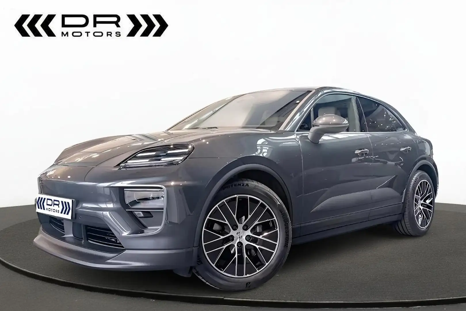 Porsche Macan 2 - Adaptive Cruise - 20 inch - PASM Grijs - 1