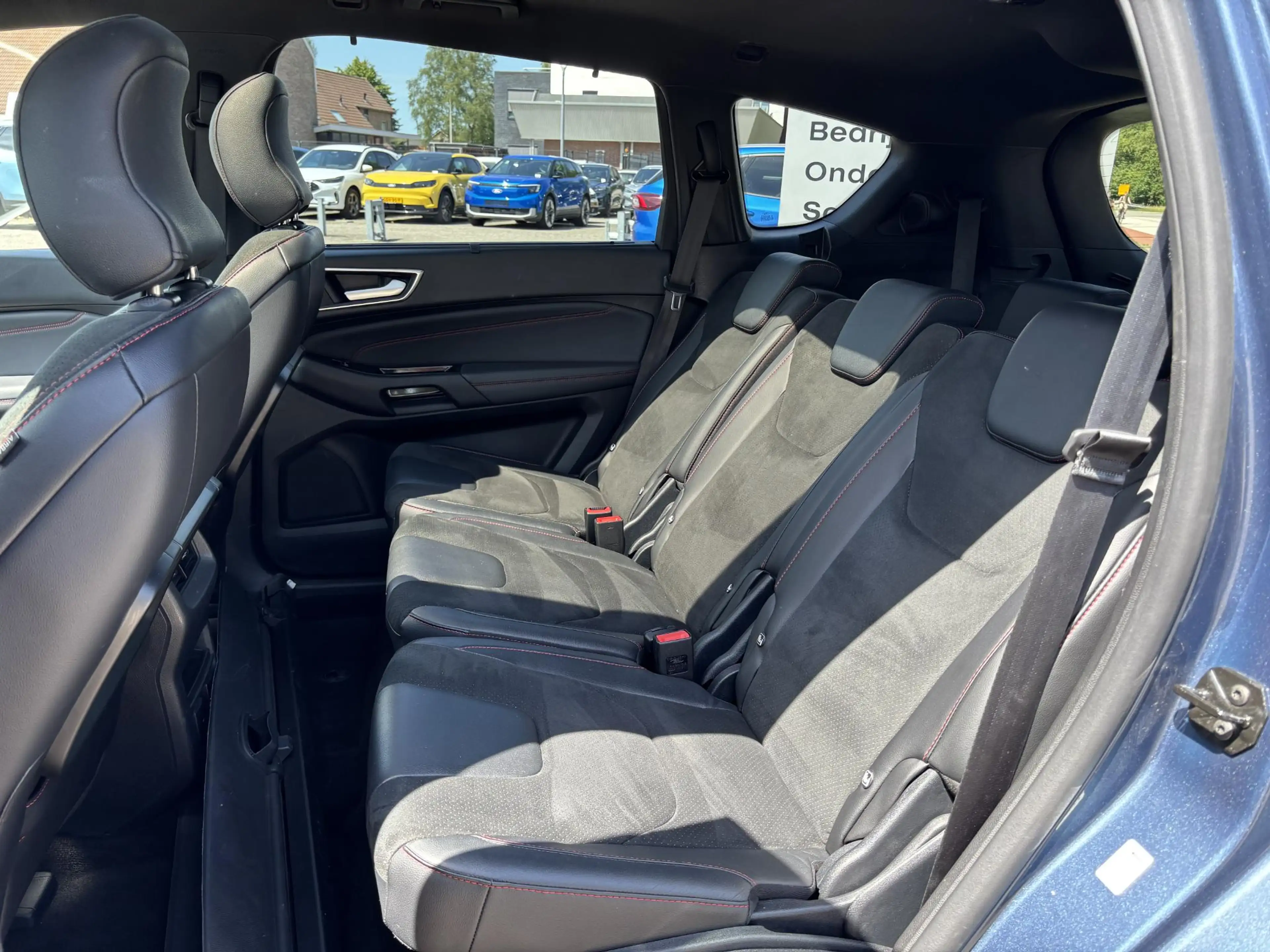 Ford S-Max 2.5 ST-Line FHEV 7 Persoons | 190pk | Panoramadak — photo 10