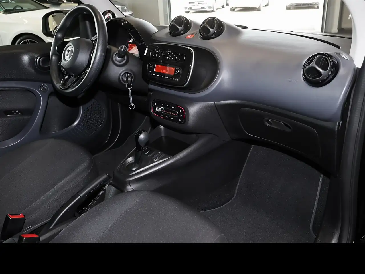 Smart Fortwo EQ SITZHEIZUNG+22 KW+ALU 15 ZOLL, миниатюра 11