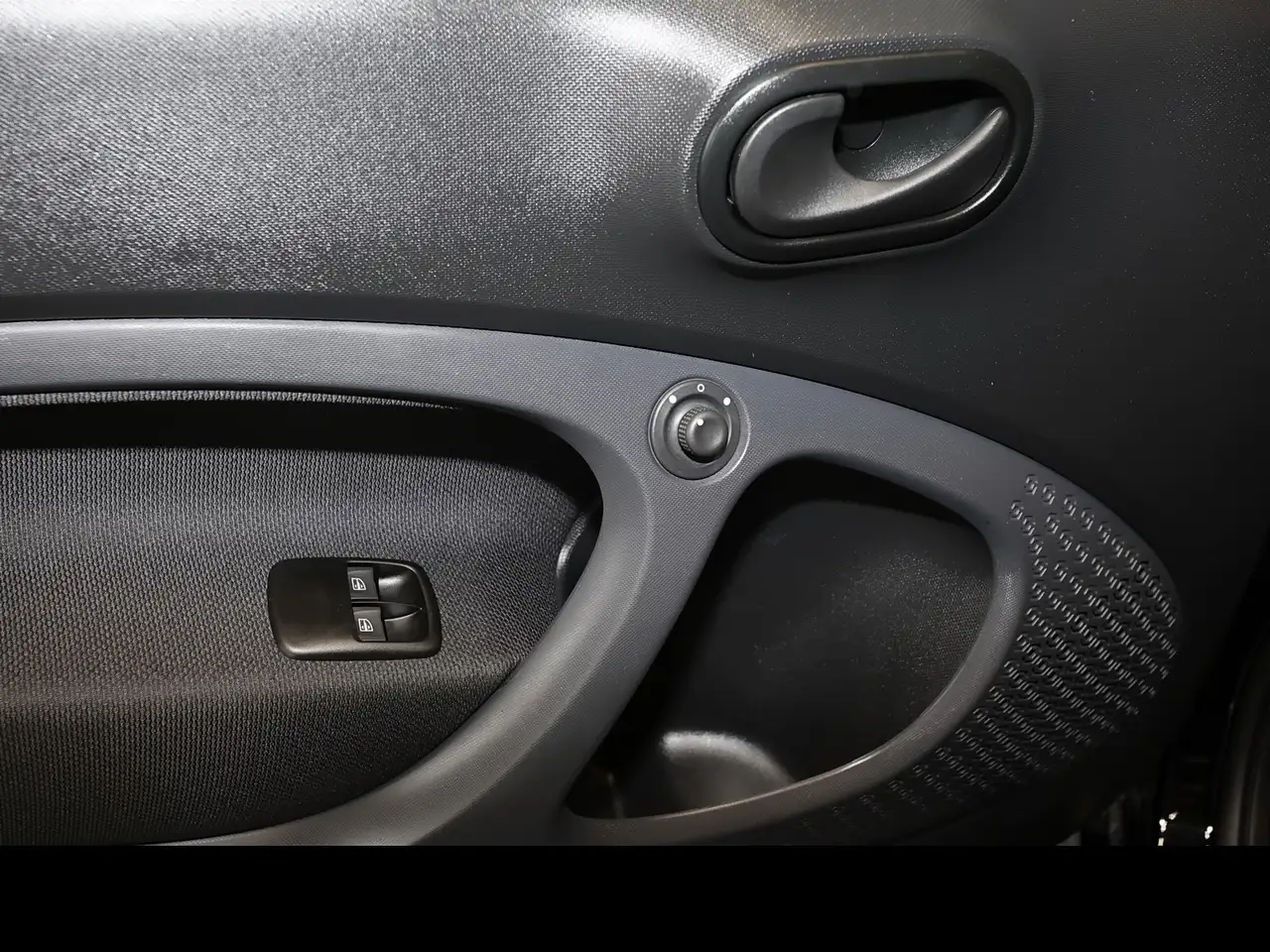 Smart Fortwo EQ SITZHEIZUNG+22 KW+ALU 15 ZOLL, миниатюра 13