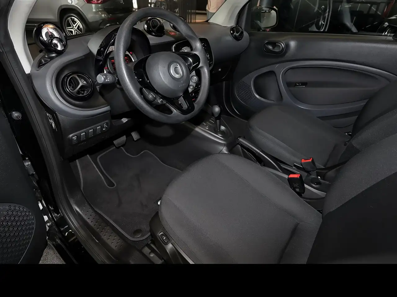 Smart Fortwo EQ SITZHEIZUNG+22 KW+ALU 15 ZOLL, миниатюра 7