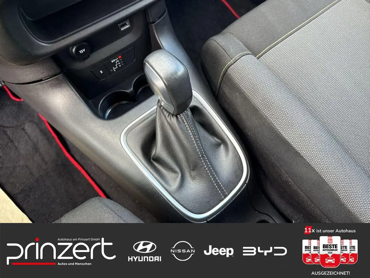 Citroen C3 1.2 12V e-THP AT6 "Shine" Sitzheizung*Allwetter, миниатюра 9