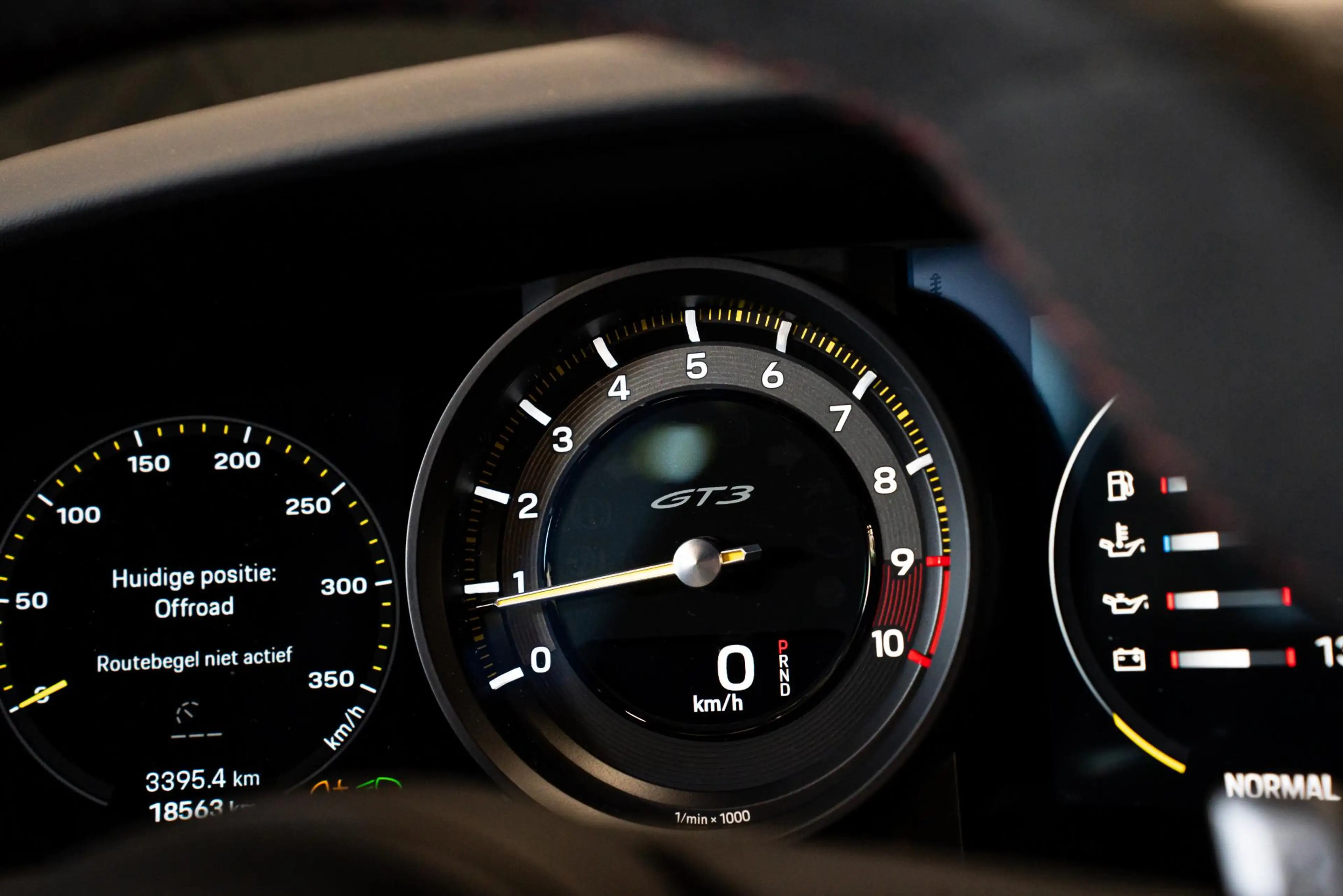 Porsche 992 4.0 GT3 *Keramisch / FULL BODY PPF / Vierwielbestu — photo 44