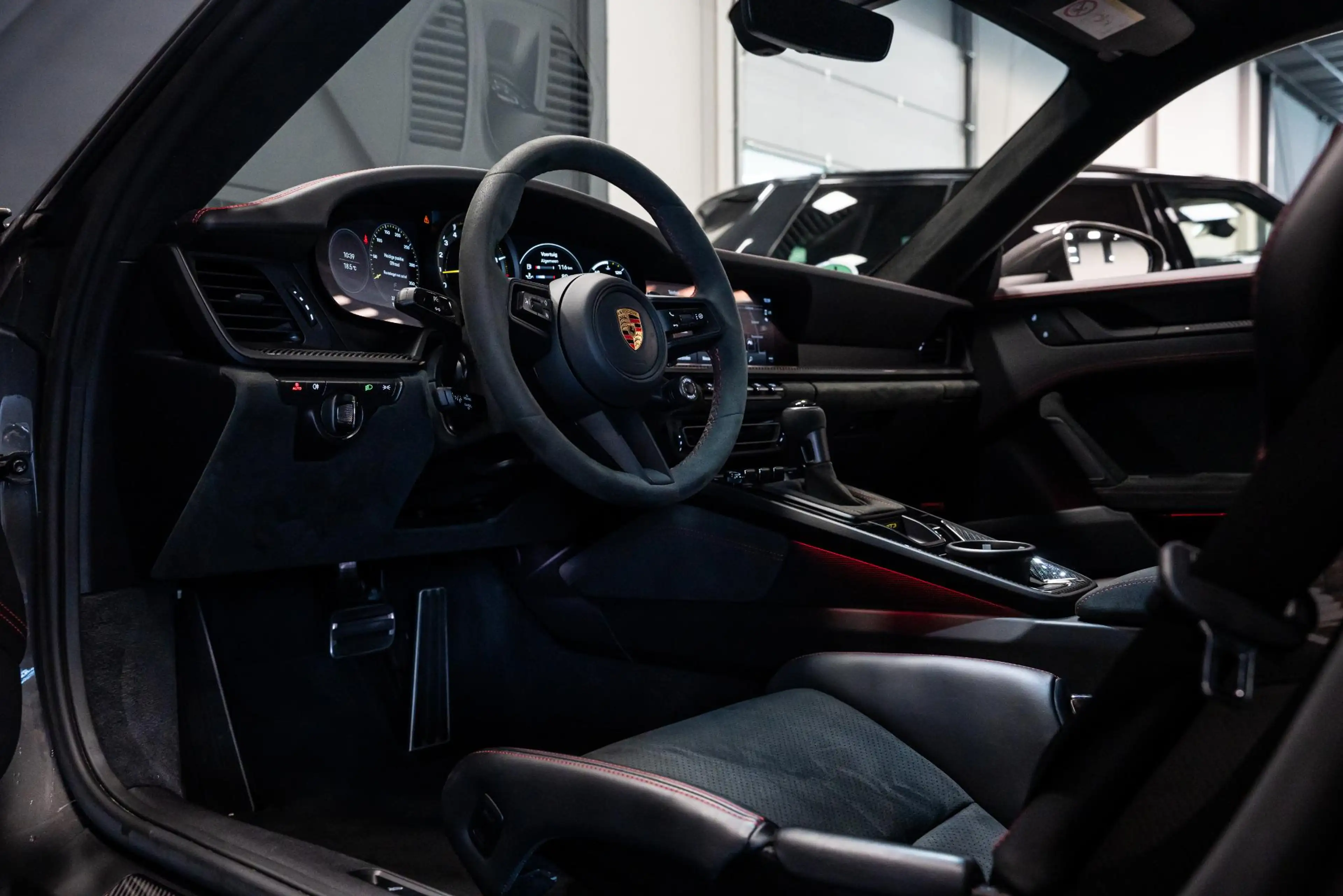 Porsche 992 4.0 GT3 *Keramisch / FULL BODY PPF / Vierwielbestu — photo 21