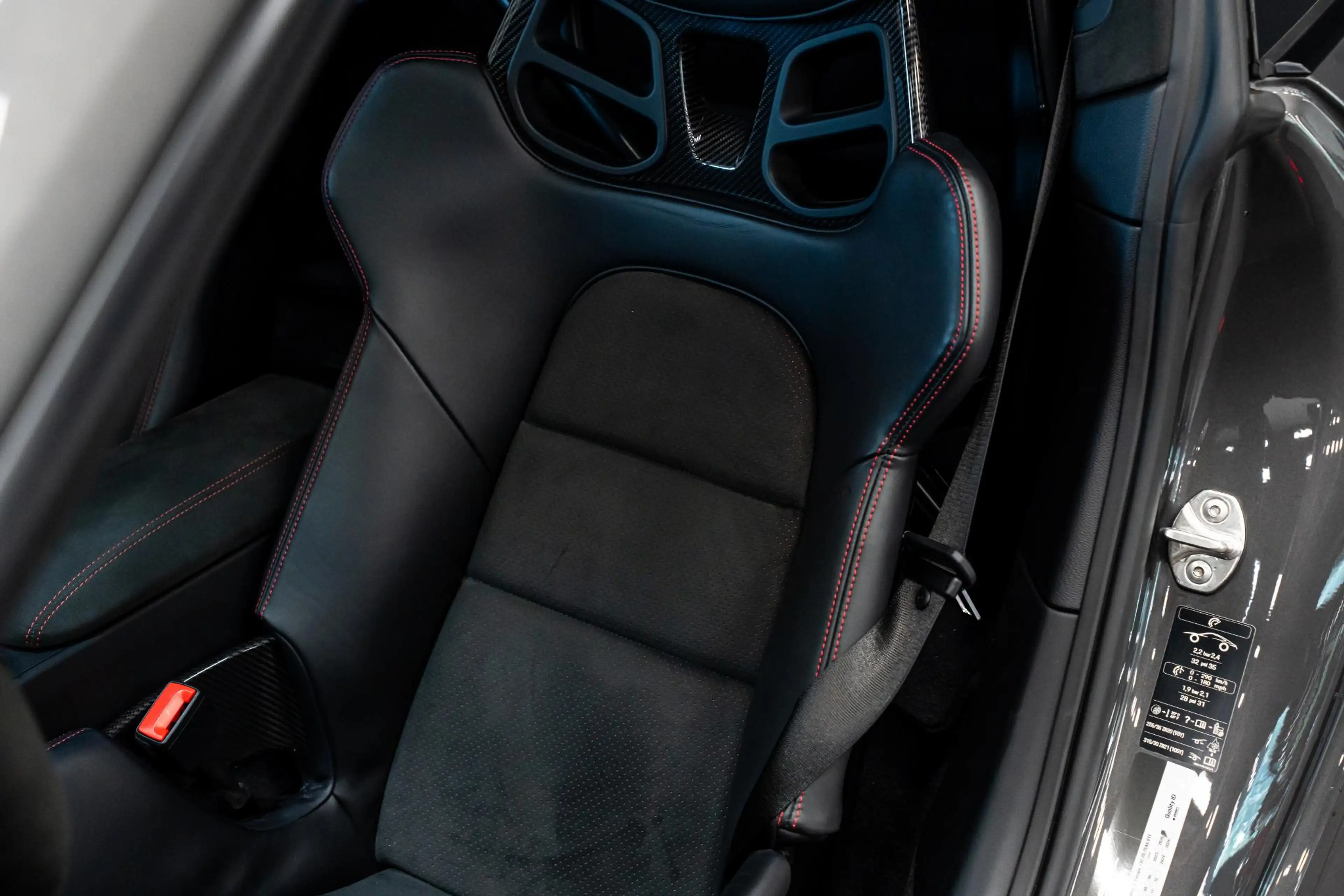 Porsche 992 4.0 GT3 *Keramisch / FULL BODY PPF / Vierwielbestu — photo 19