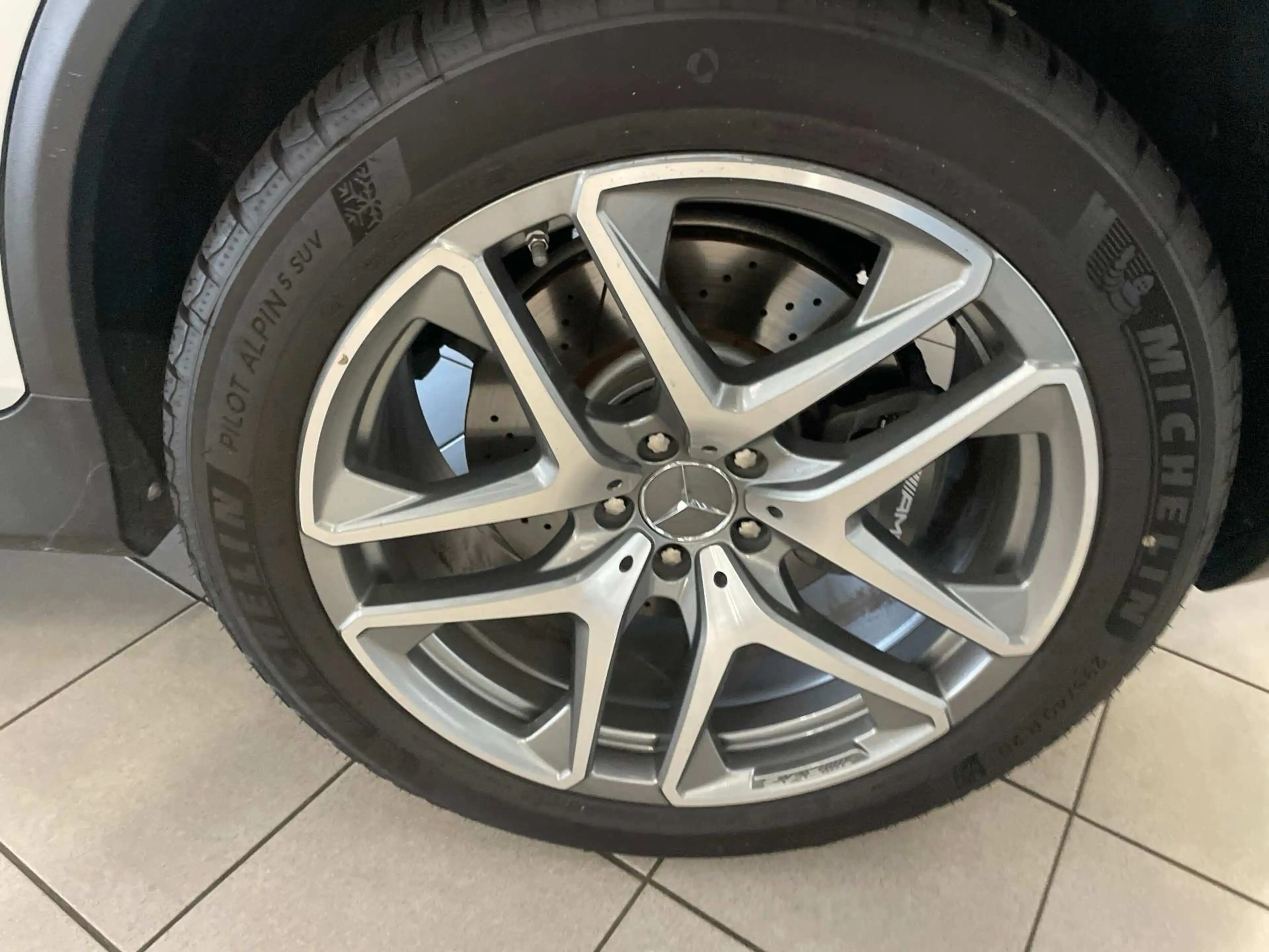 Mercedes-Benz GLC 63 AMG GLC 63 AMG 4Matic (253.988) — photo 9