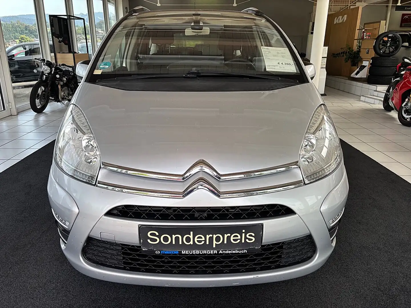 Citroen Grand C4 Picasso 1,6 HDi Jubiläums Collection Silber - 2