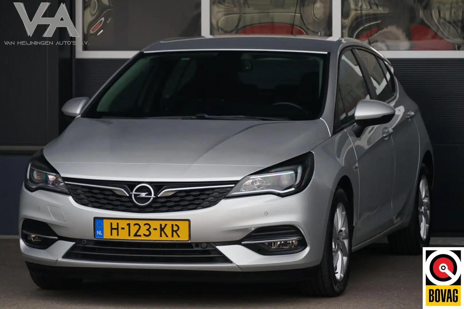 Opel Astra 1.2 Edition, NL, cruise, clima, CarPlay, cam. navi Gris - 1