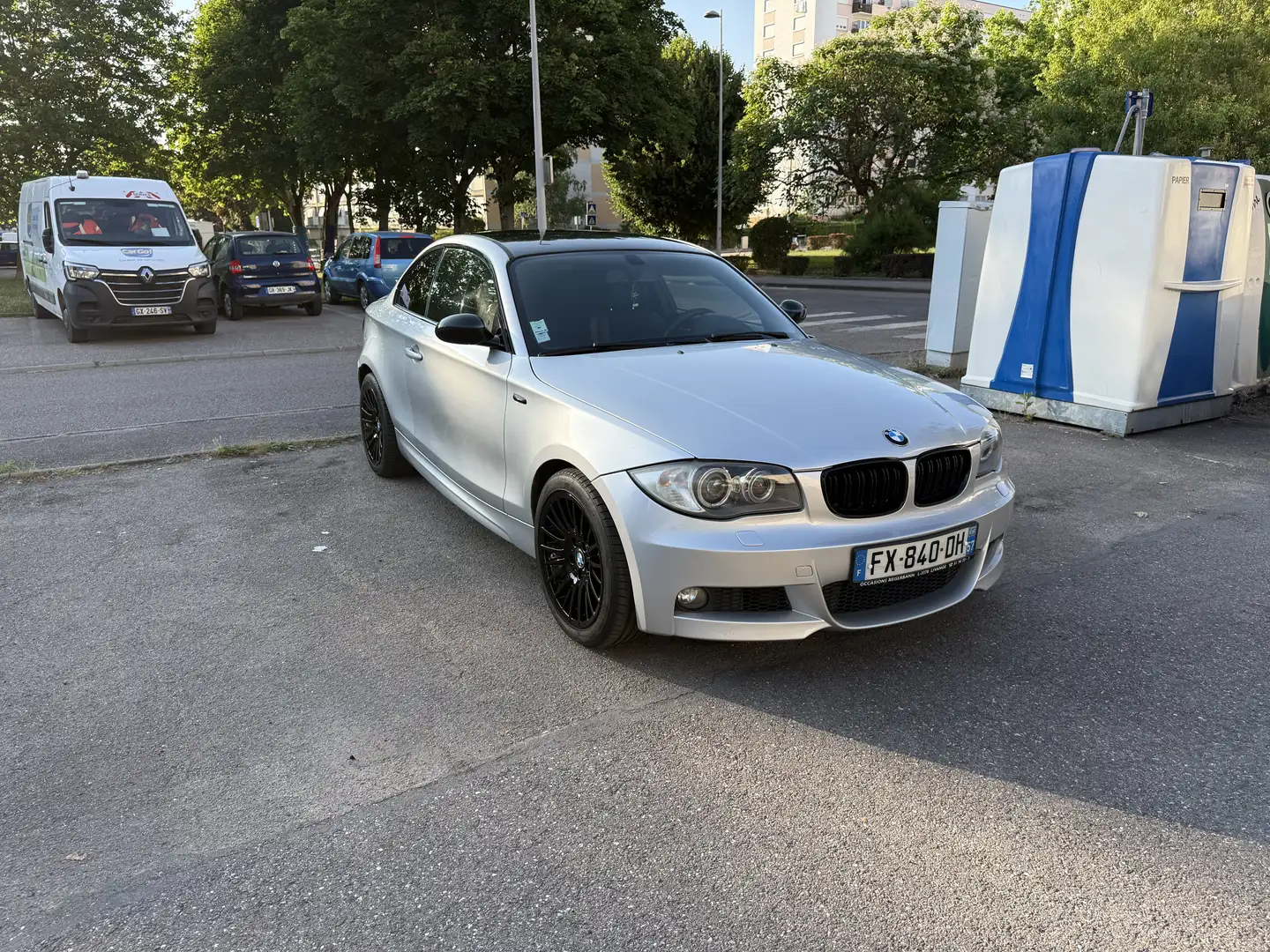 BMW 120 120d 177 ch Sport Design - 1