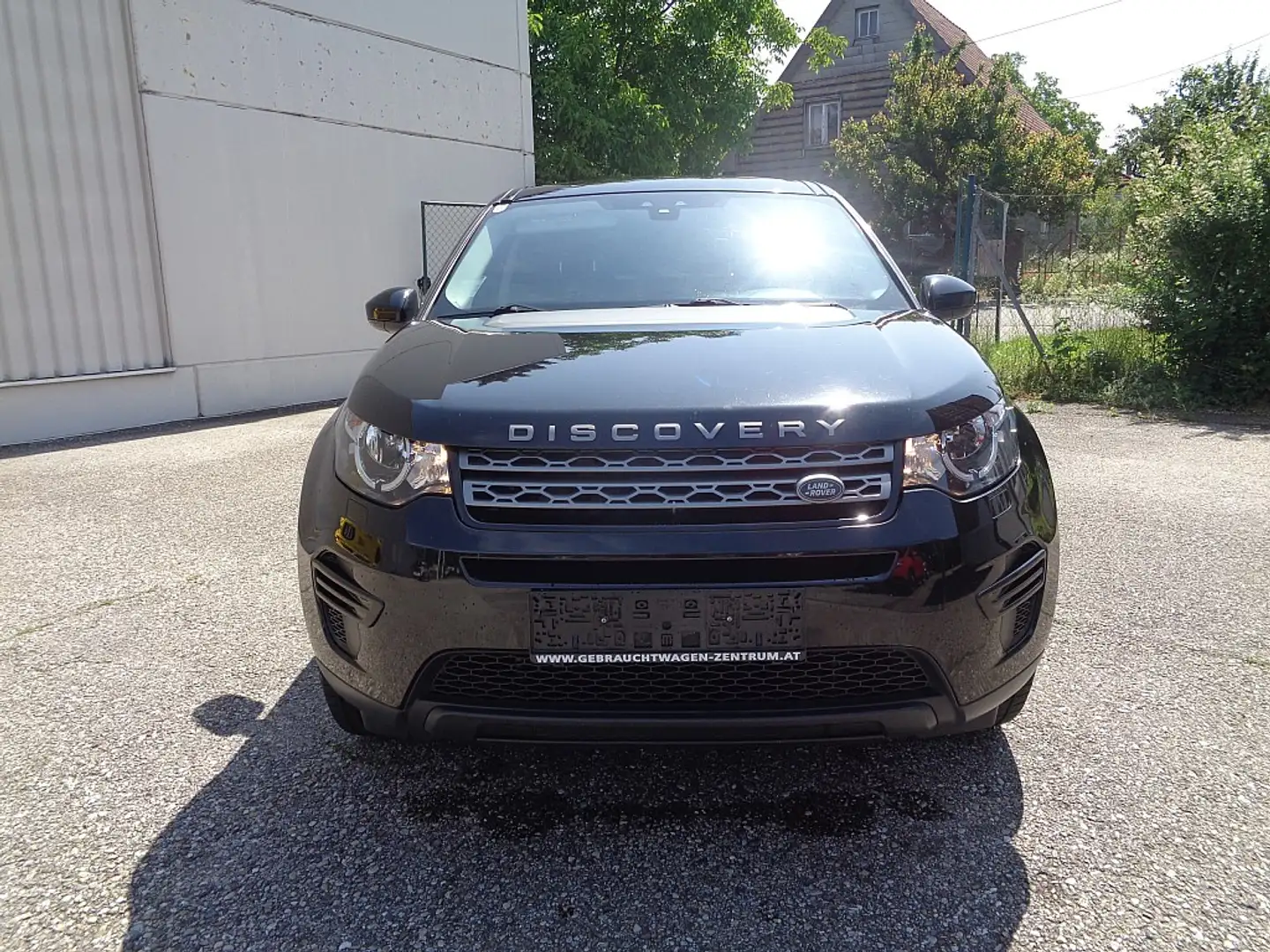 Land Rover Discovery Sport 2,0 TD4 4WD SE * 98.800 Km * Schwarz - 2