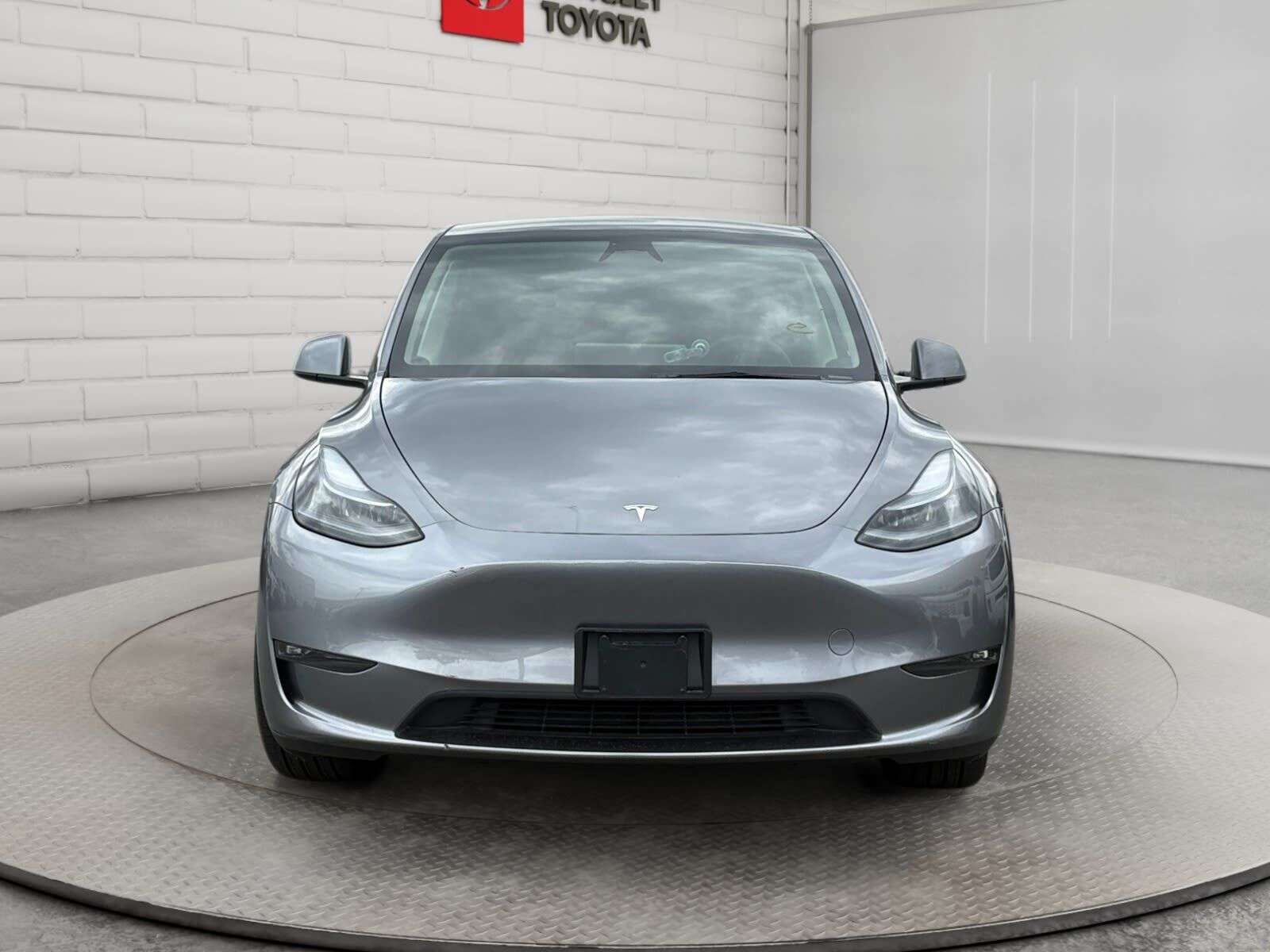 2025 Tesla Model Y LONG RANGE AWD; AUTOMATIC, AWD, HEATED SEATS/WHEEL — снимка 1