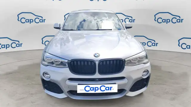 BMW X4 view 5