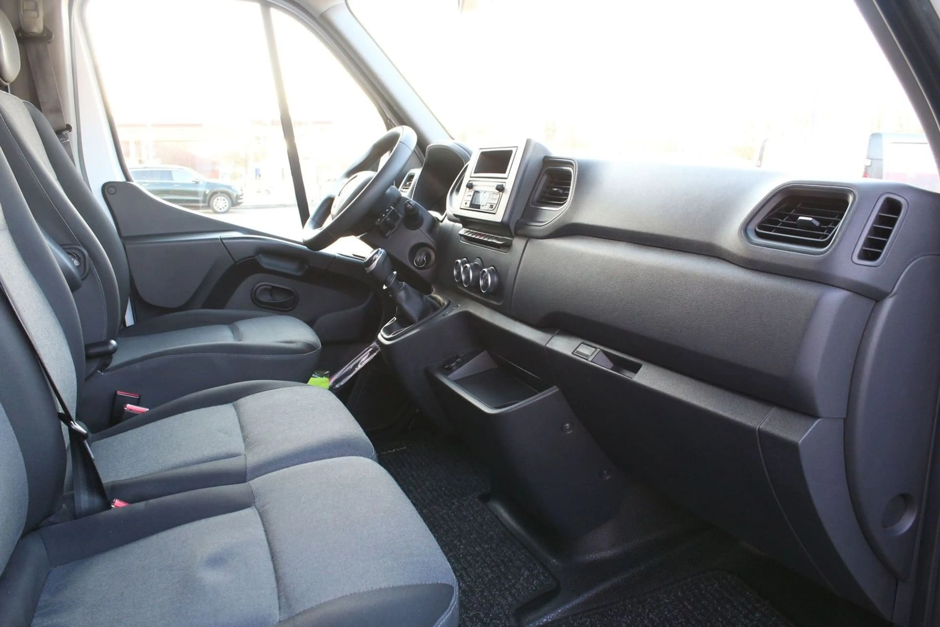 Renault Master L2H2 Totwinkel Bluetooth 9 Sitze Klima — photo 11