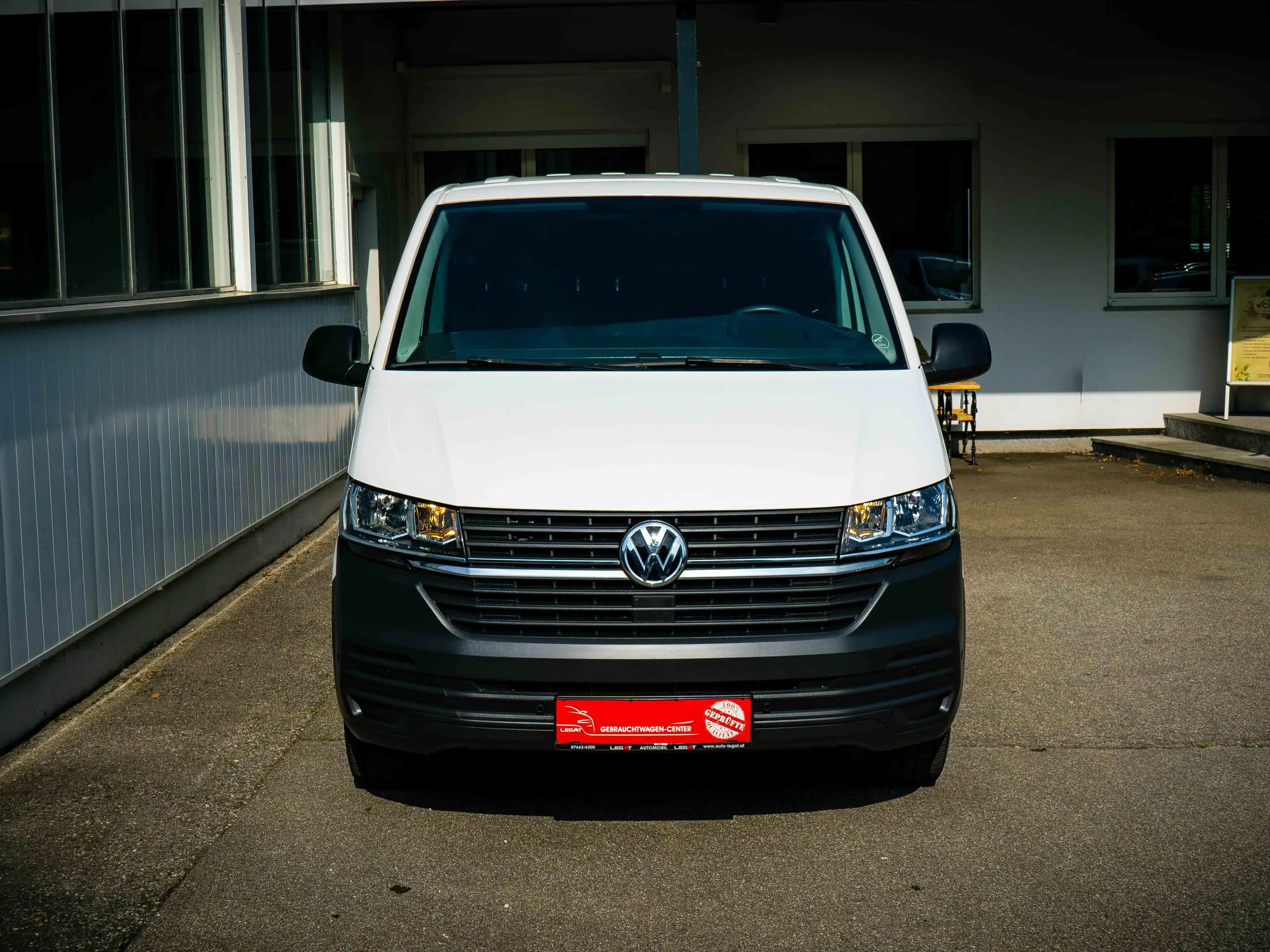 Volkswagen T6.1 Transporter FWD — photo 7