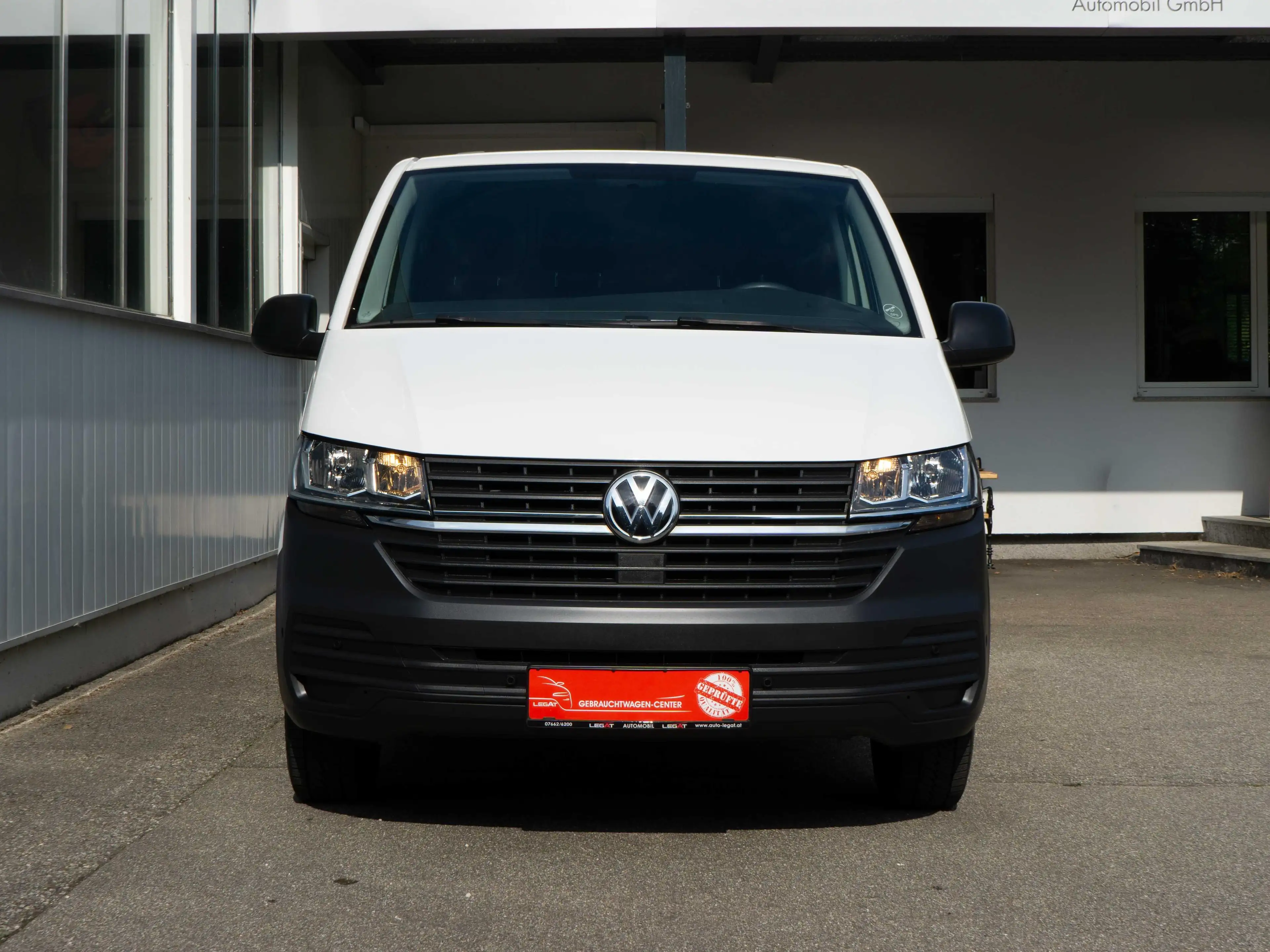 Volkswagen T6.1 Transporter FWD — photo 8